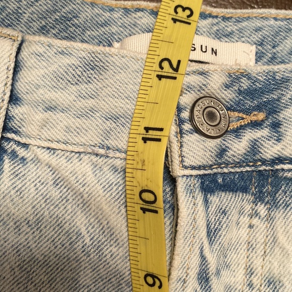 PacSun light wash distressed hi rise raw hem jeans button fly size 27 New - Picture 7 of 8